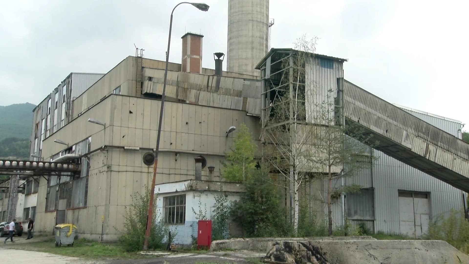 Prepucavanja preko leđa građana