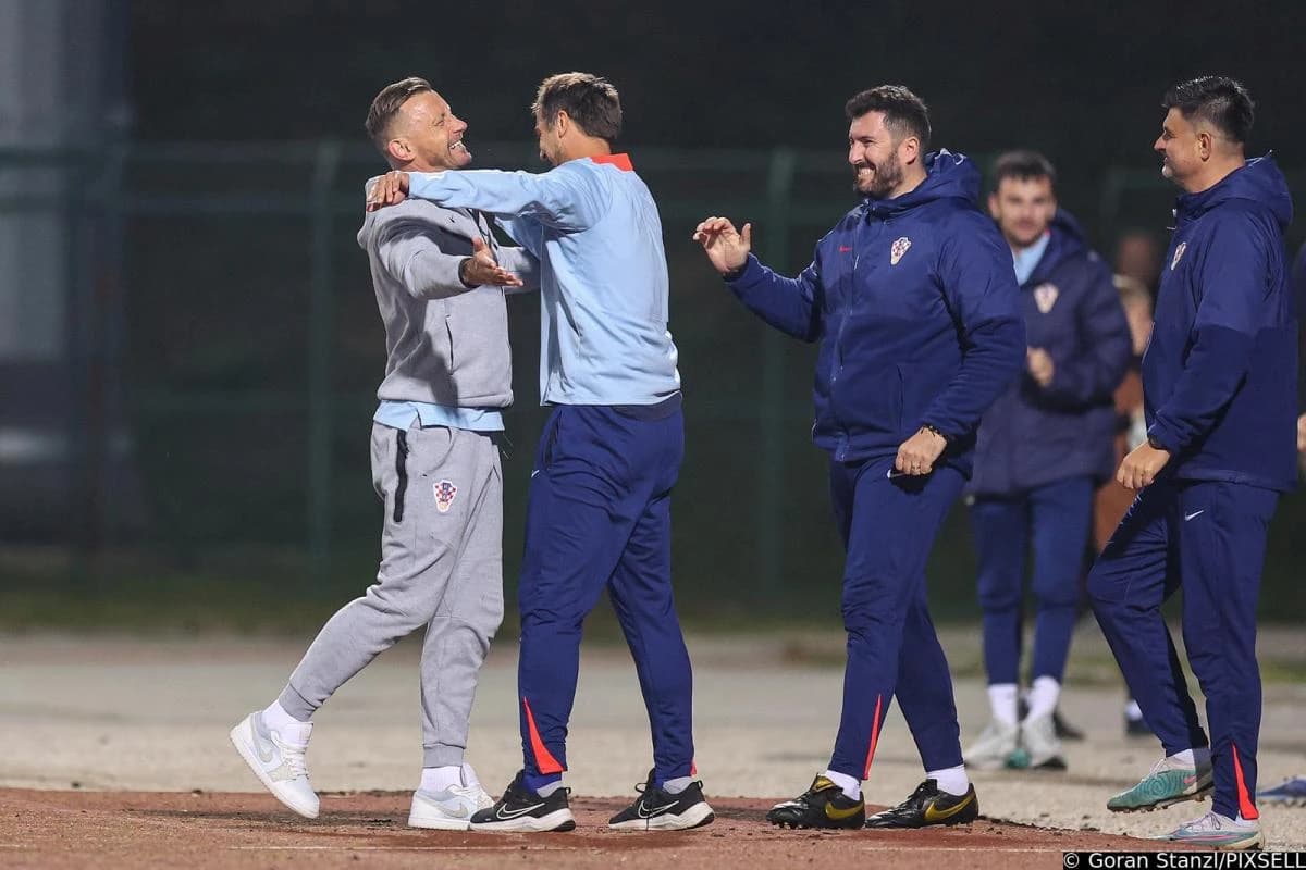 Otac je u stručnom štabu Hrvatske, a sin vodi Zmajeve ka Svjetskom prvenstvu