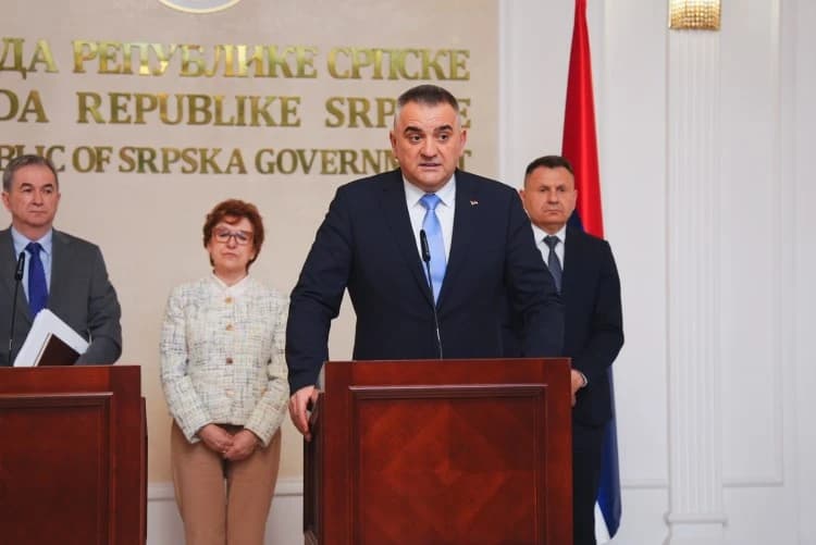 Građanima RS-a za 10 feninga jeftinije gorivo, Minić pojasnio kako bi to trebalo funkcionirati