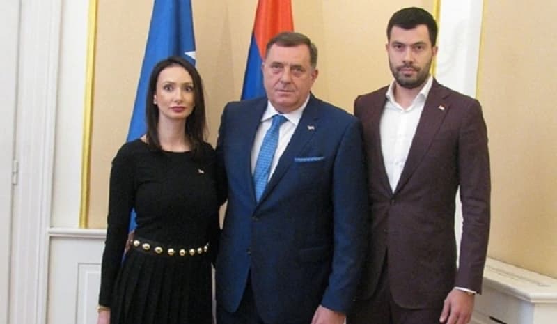 Dodikovi ponovo stali u red da dobiju gorivo
