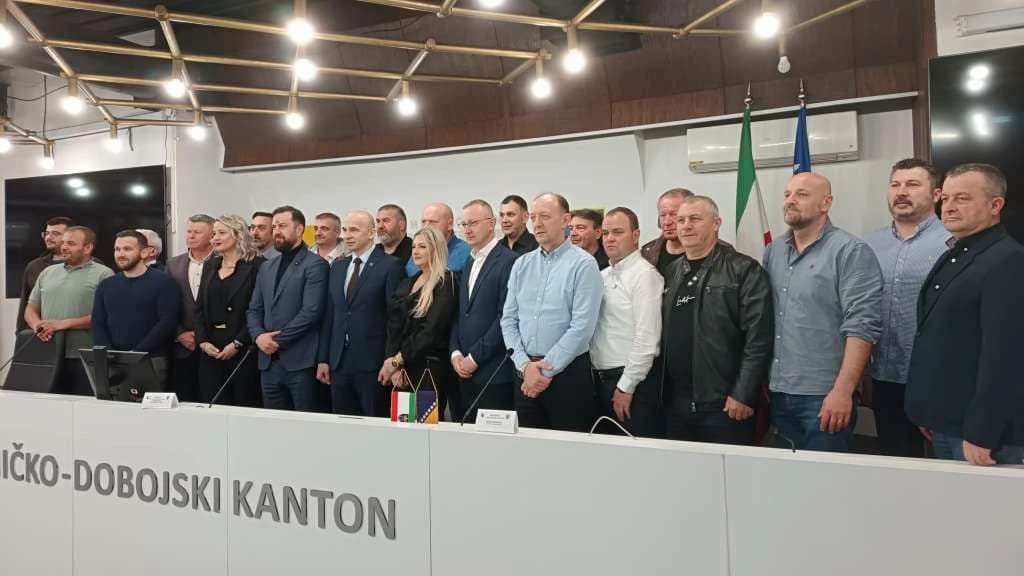 Klubovima iz ZDK vlada naredne sedmice isplaćuje 2,69 miliona KM