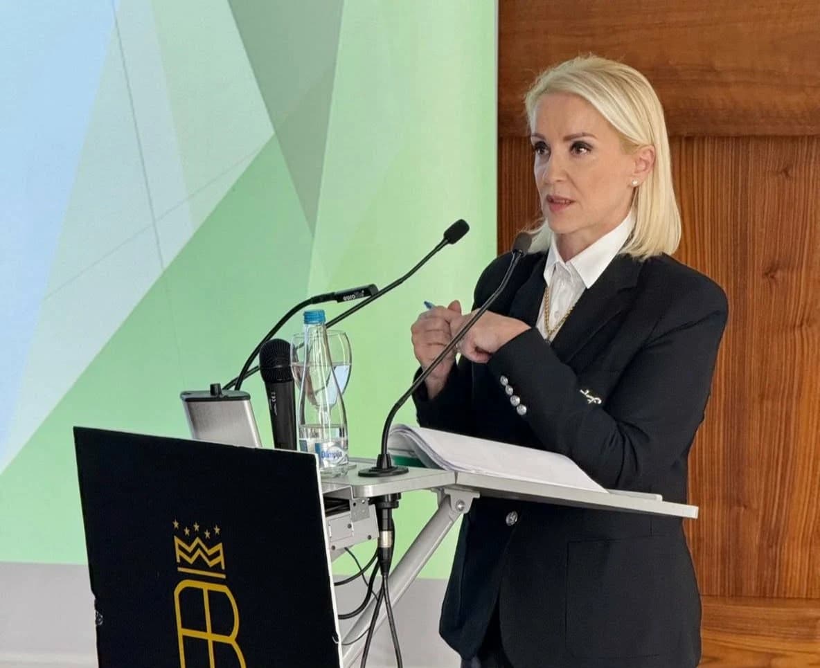 Sebija Izetbegović
