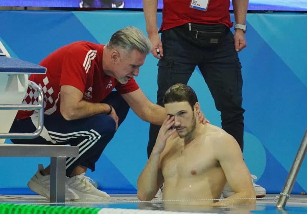 Nije za one sa slabijim želucem: Pogledajte kako je hrvatskom vaterpolisti stradalo oko