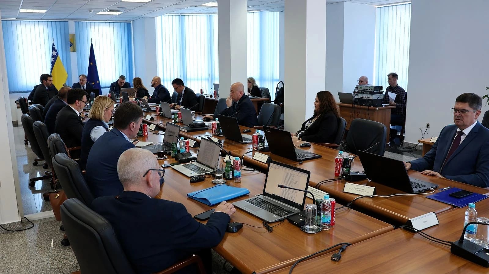 Vlada FBiH izdvojila novac za boračku populaciju: Za liječenje četiri miliona, za sufinansiranje sahrana 2,3 miliona KM