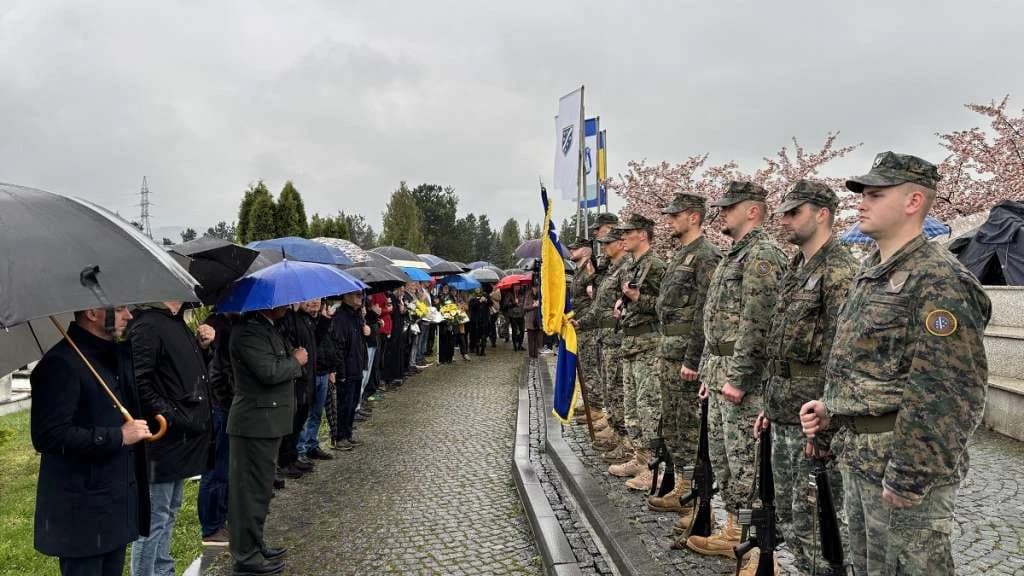 U Bihaću obilježena 34. godišnjica Armije RBiH uz poruke o jedinstvu i jačanju države
