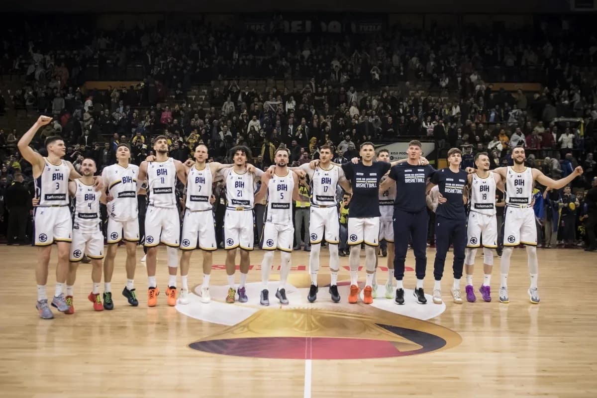 Makitan (broj 21) seli u NCAA