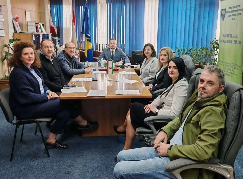 Potpisani ugovori o dodijeli novčanih sredstava za javne kuhinje u ZDK