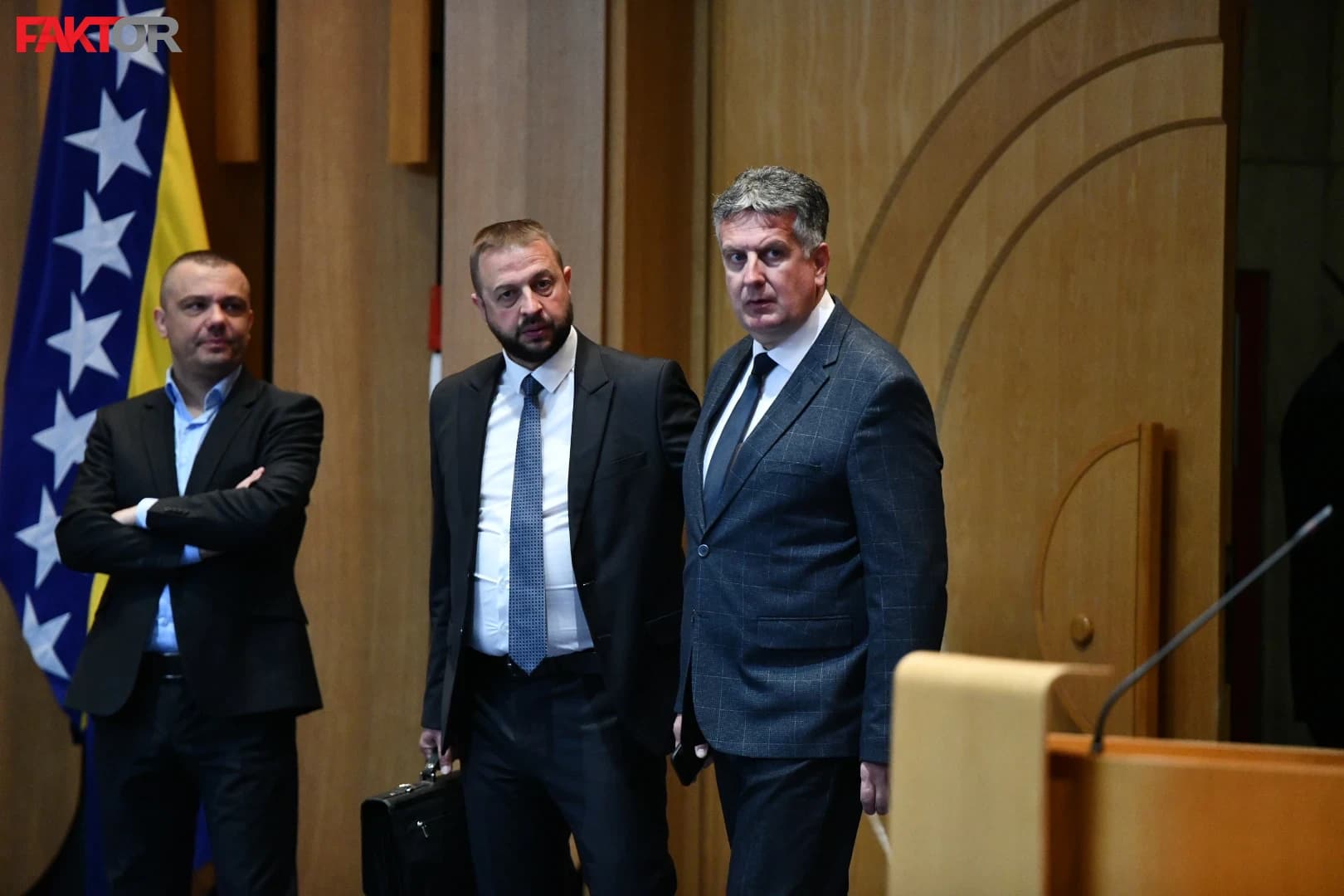 Želimir Nešković i delegat PDP-a Nenad Vuković