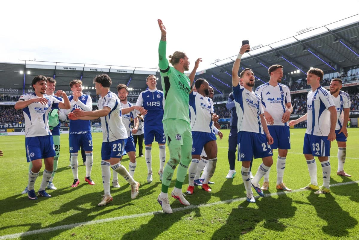 Šta čeka Džeku? Schalke 04 našao novog napadača za Bundesligu