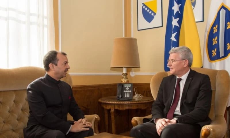 Džaferović primio nerezidentnog ambasadora Republike Indije Tuhina