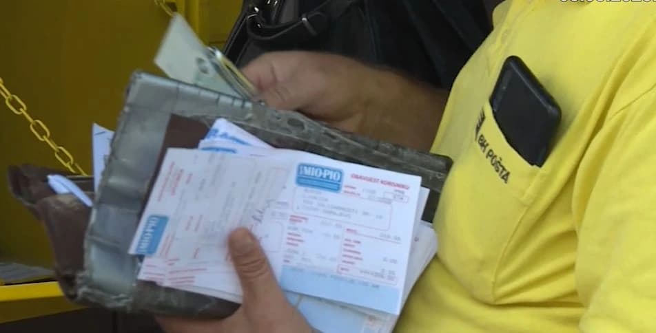 Pod kojim uvjetima u FBiH pravo na penziju umrlog imaju supružnik i razvedeni supružnik?