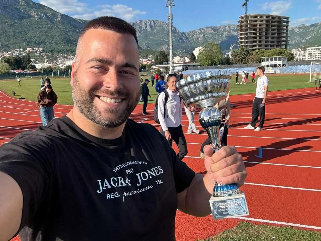 Pezeru pripao trofej "Boro Ičević"