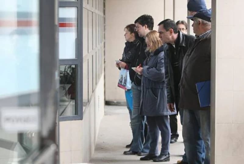 Jesu li izjave o nedostku radne snage floskule Vlade FBiH i poslodavaca koje bi trebale opravdati uvoz radnika?