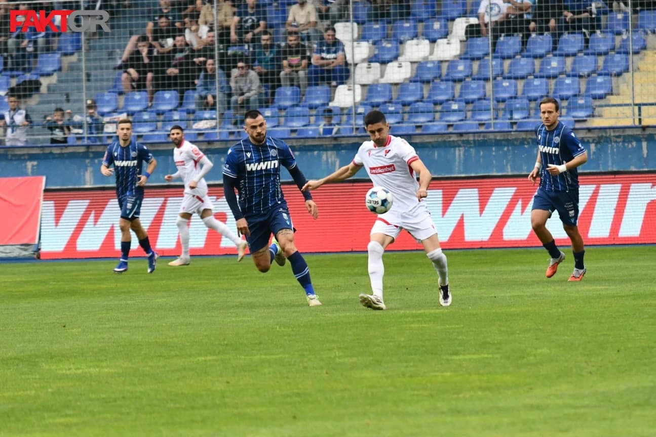 TOK UTAKMICE/Željezničar - Sloga 3:0