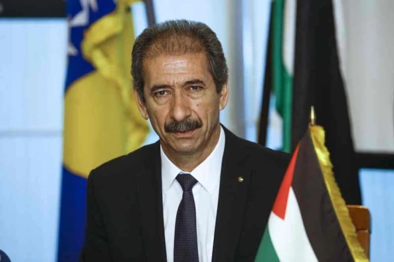 Rezek Namoora 