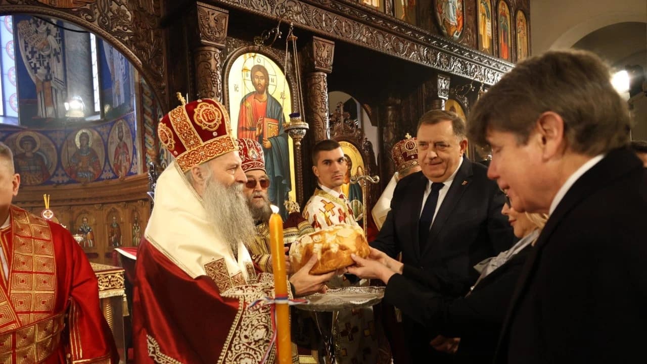 Vrtoglavih 42 miliona maraka za paralelni sistem i tihu razgradnju Bosne i Hercegovine