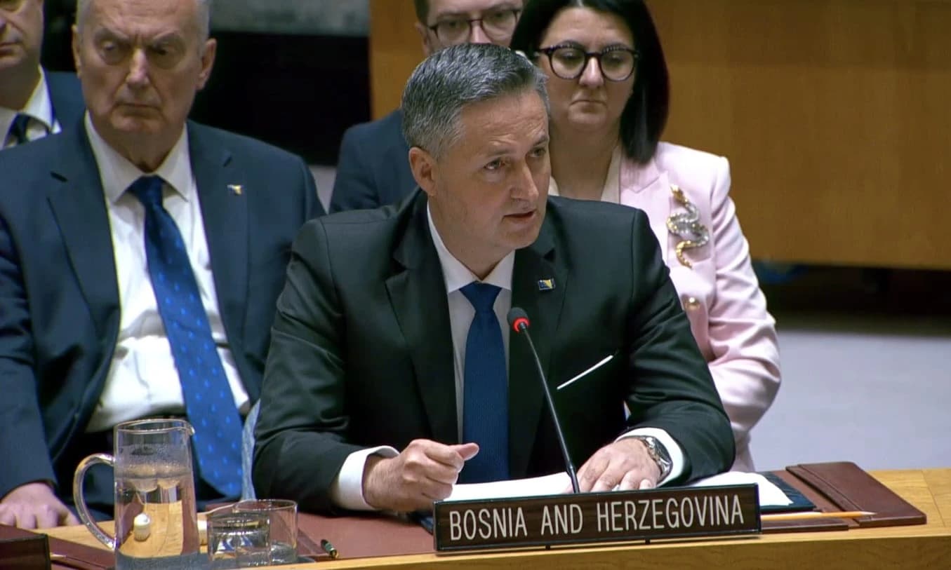 Denis Bećirović