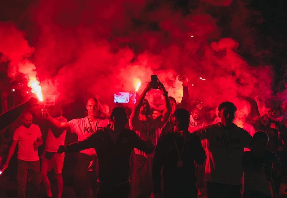 Ludnica u Mostaru, brojni navijači na dočeku fudbalera Zrinjskog
