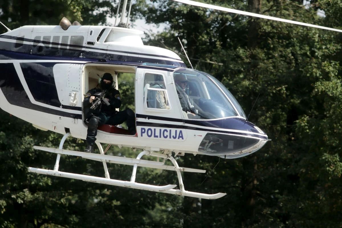 U tri godine u FUP-u smanjen broj policajaca, a povećan broj državnih službenika za 60