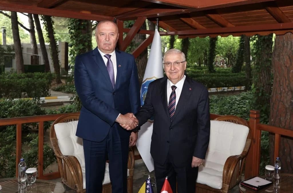 Zukan Helez i Yasar Guler