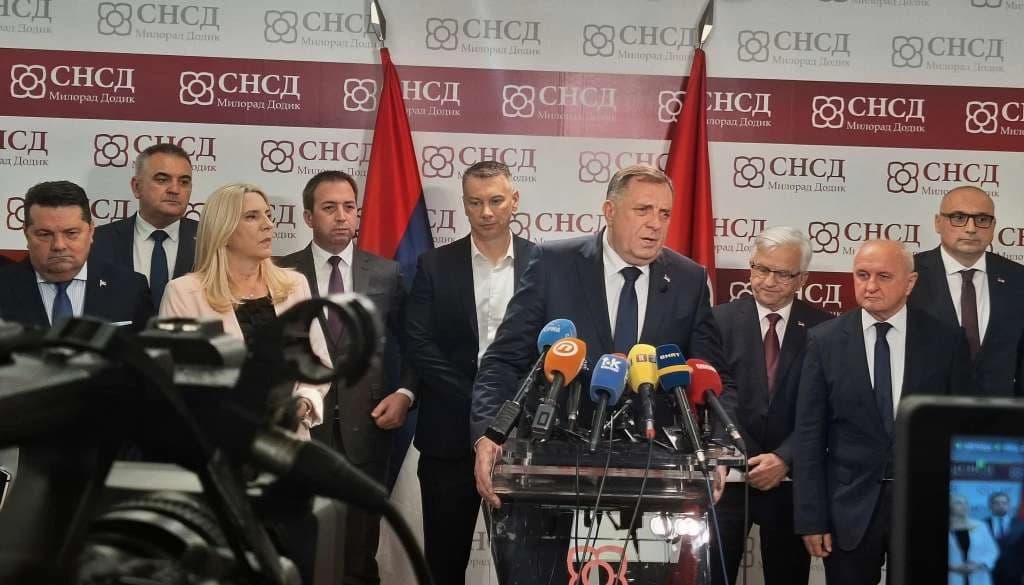 Dodik s koalicionim partnerima