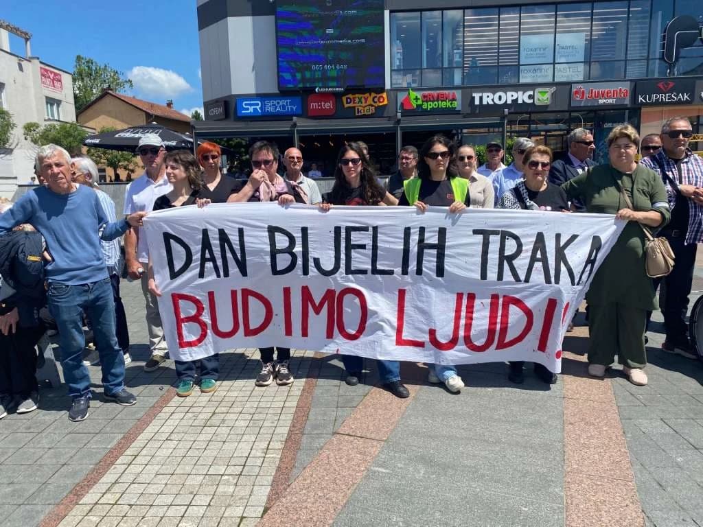 Obilježavanje Dana bijelih traka u Prijedoru 31. maja: Vlast još ne dozvoljava spomenik za 102 ubijene djece