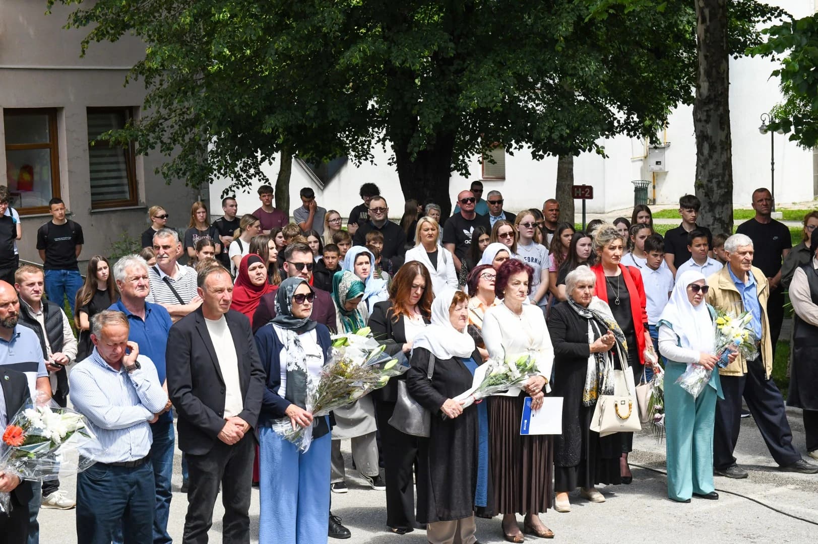 Porodice i dalje tragaju za kostima najmilijih