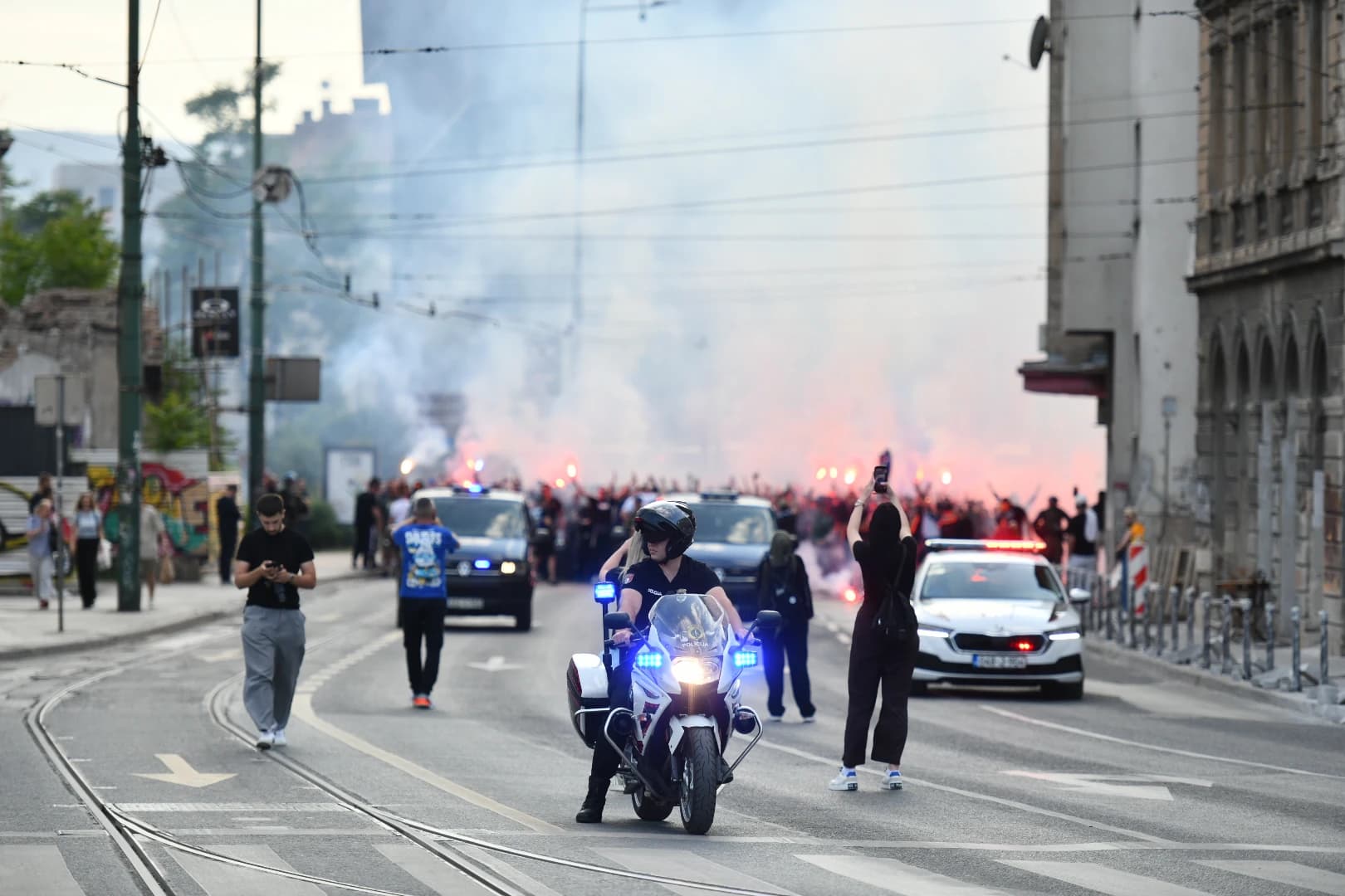 Manijaci krenuli prema Koševu