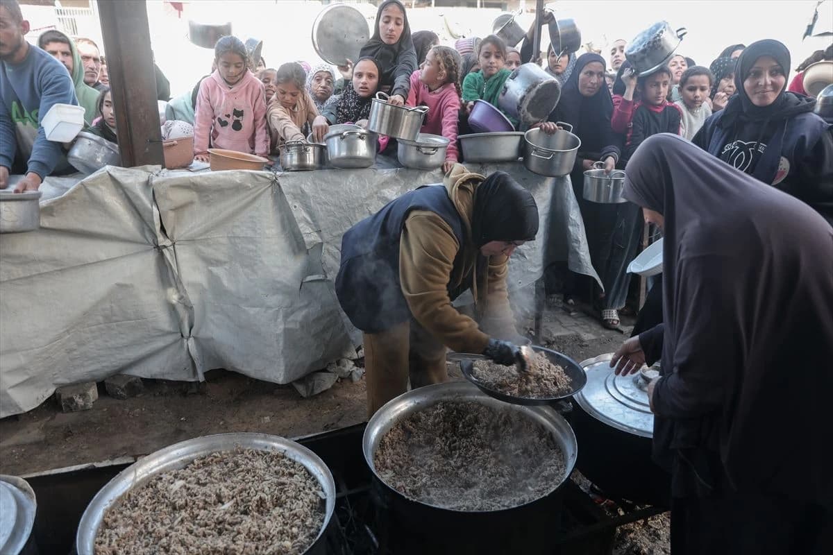 Kila mesa 120 dolara, a većina Palestinaca nema ni za hljeb: Ko se bogati na patnji stanovnika Gaze