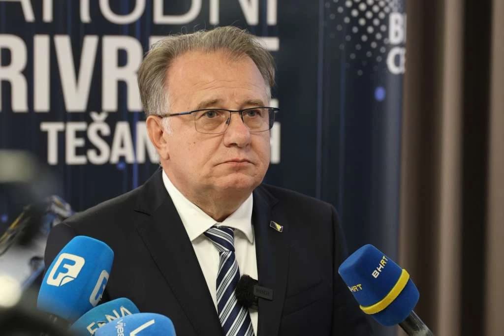 Nikšić nakon zaduženja od 800 miliona eura: Federacija nije u finansijskoj krizi