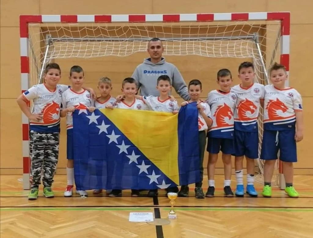 Zmajevi se iz Austrije vratili sa medaljama 