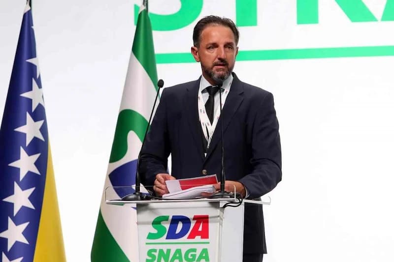 Dževad Mahmutović 