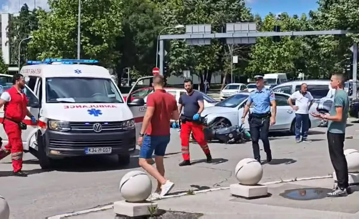 Više povrijeđenih u težem sudaru u centru Banje Luke