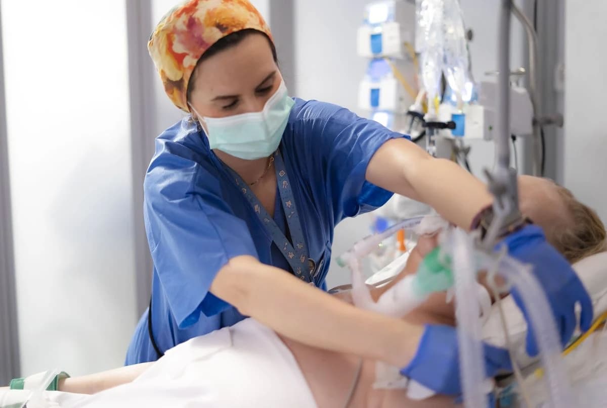 Sindikat medicinskih sestara i tehničara KS pita ministra: Zna li Hasanović ko nosi zdravstveni sistem?