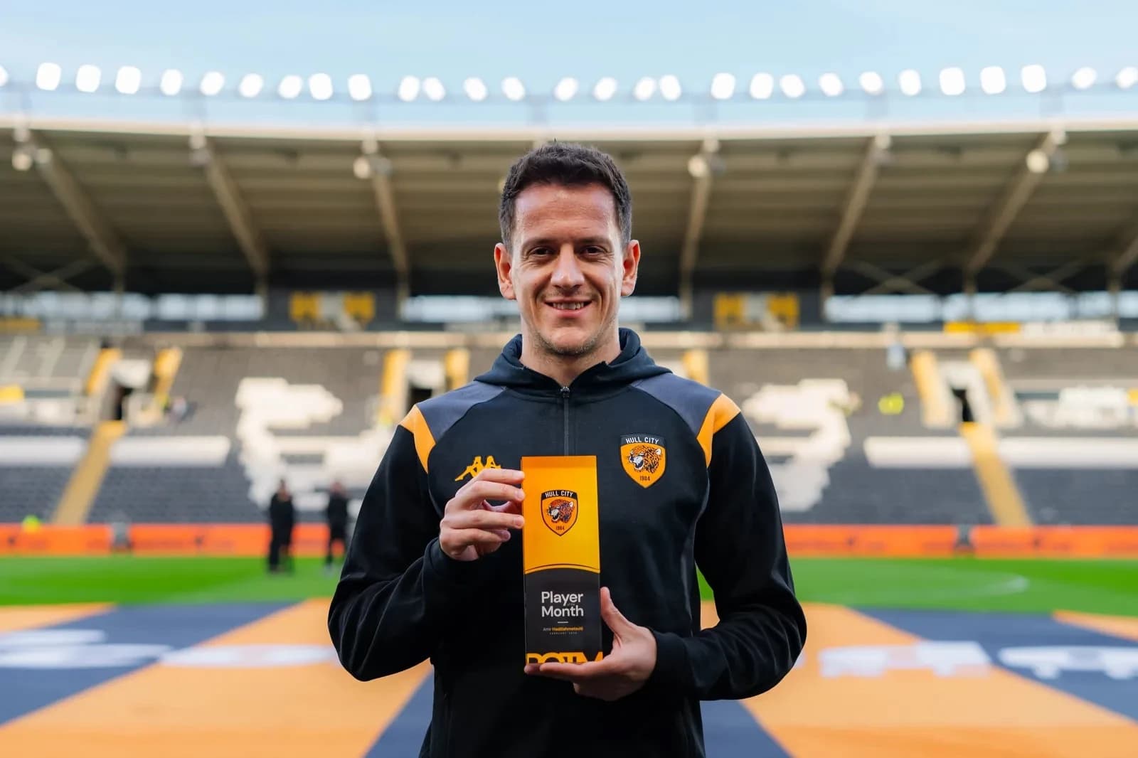 Hull City odredio sudbinu Amira Hadžiahmetovića