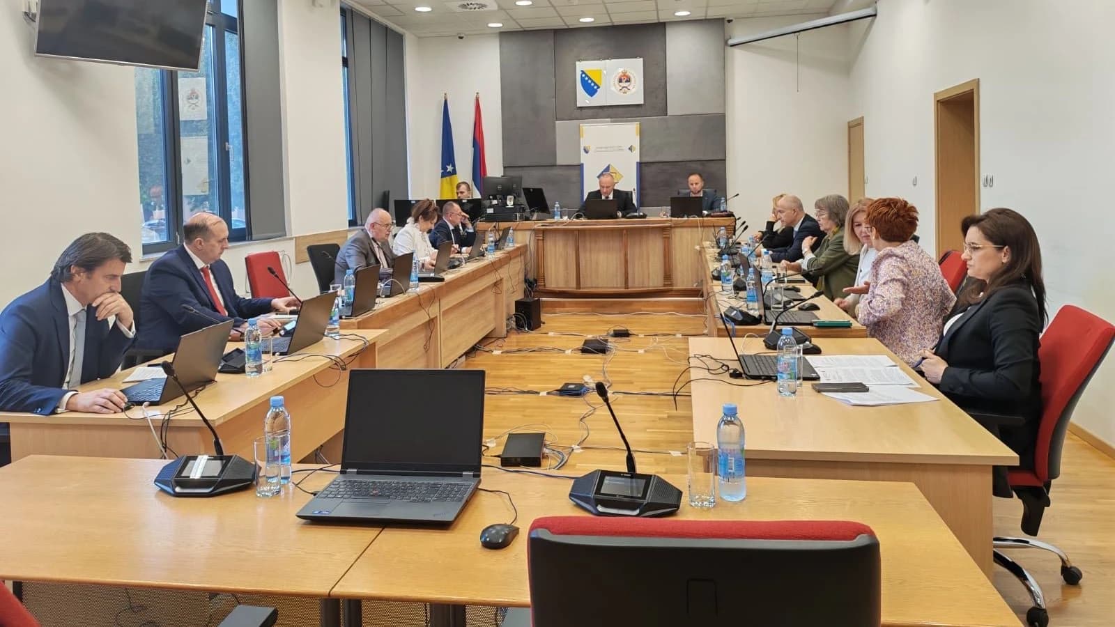 Sa sjednice VSTV-a u Trebinju