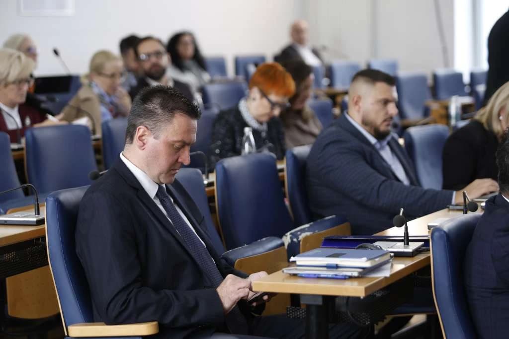 Trebaju se usvojiti podzakonski akti