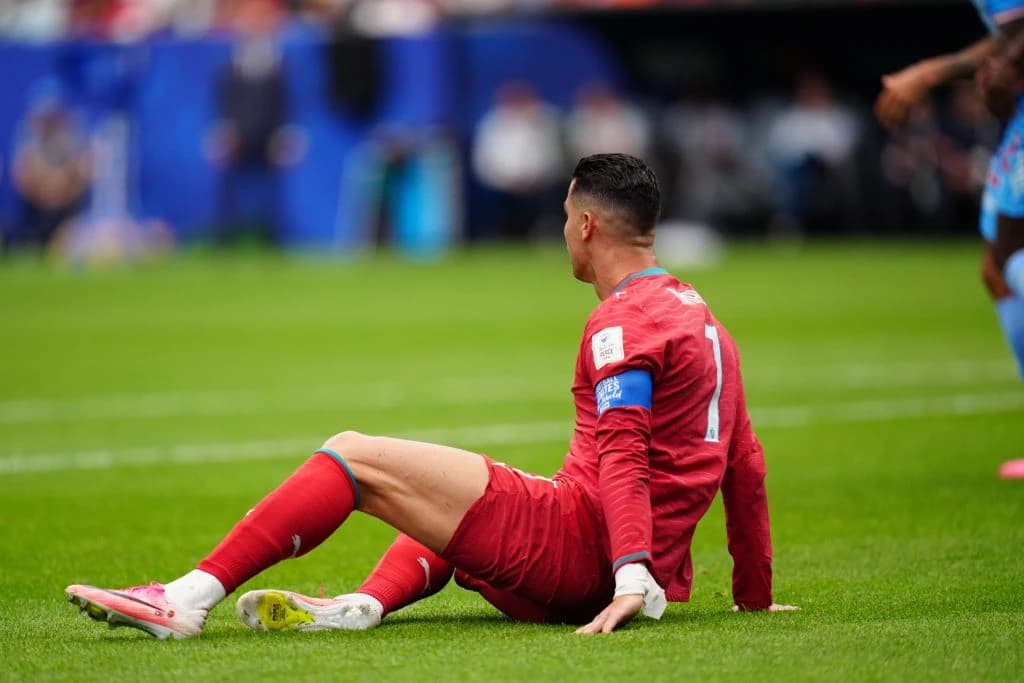 Cristiano Ronaldo ne pamti ovakve kritike: Povuci se, pusti mlađe, pomozi reprezentaciji!