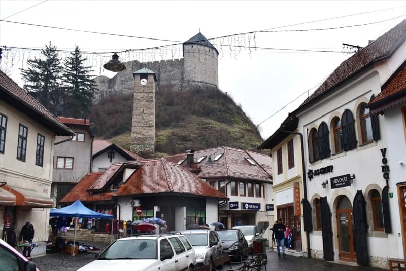 Tešanjska sahat-kula