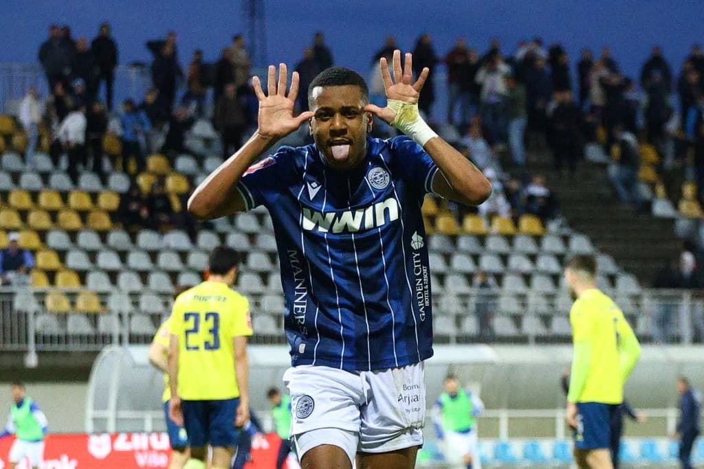 Brazilac nedavno napustio Želju, sada predstavljen u Japanu