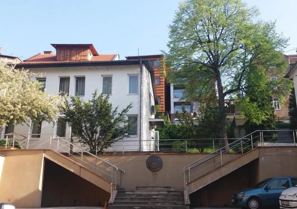 Preduzeće propada, ali fotelje su bitne