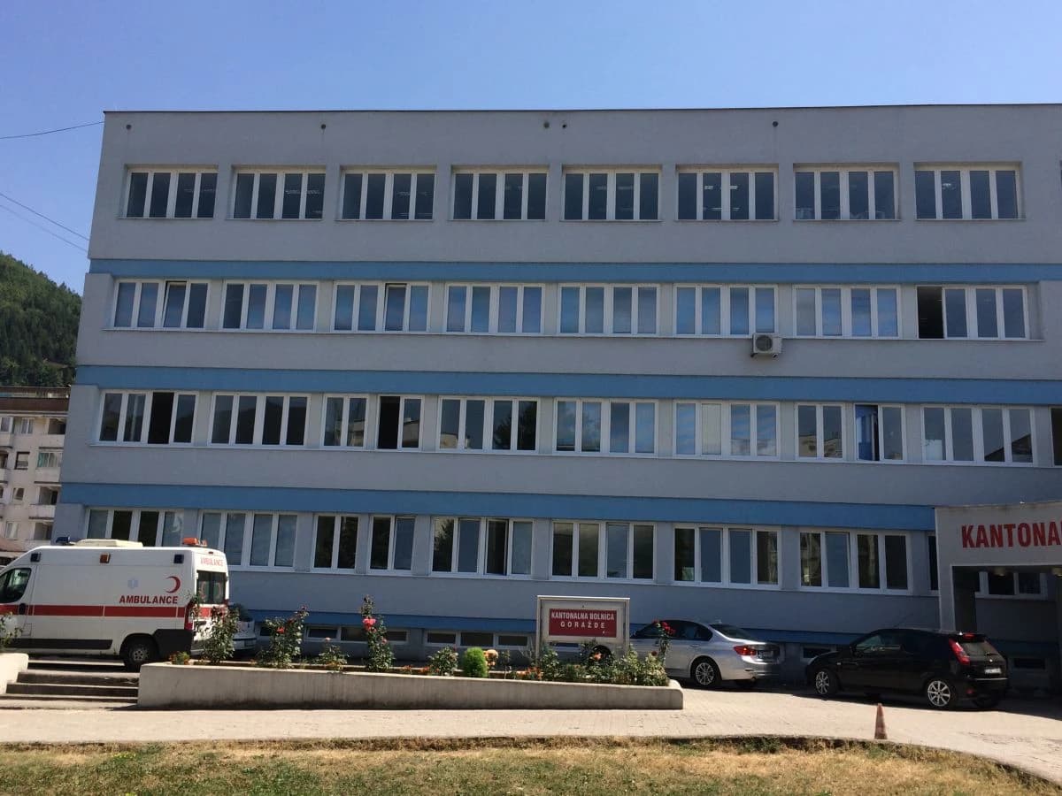 U Urgentnom centru Kantonalne bolnice Goražde veći broj pacijenata zbog krpelja