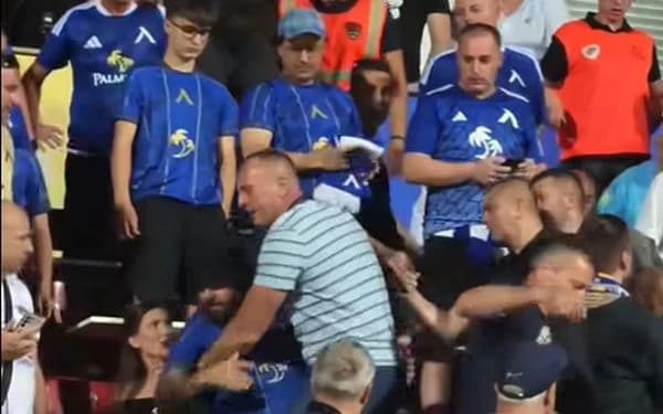 Incident nakon meča Borac - Levski: "Tjelohranitelj" Vice Zeljkovića "ispratio" navijača sa tribine
