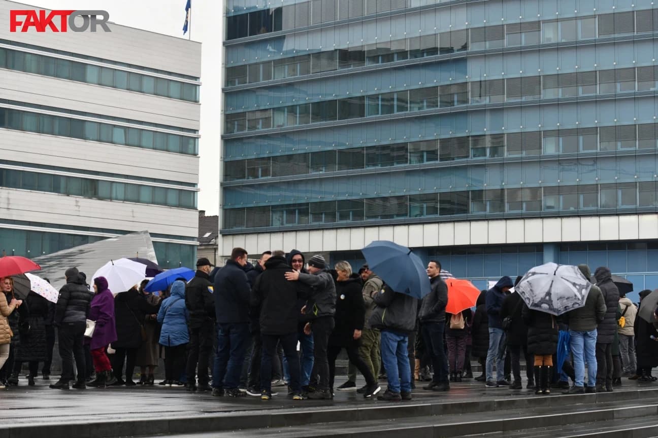 Sindikati prijete štrajkom ako državni budžet hitno ne bude usvojen