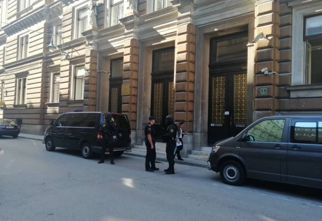 Određen pritvor Adnanu Lokvančiću osumnjičenom za ubistvo majke i brata u Hrasnici