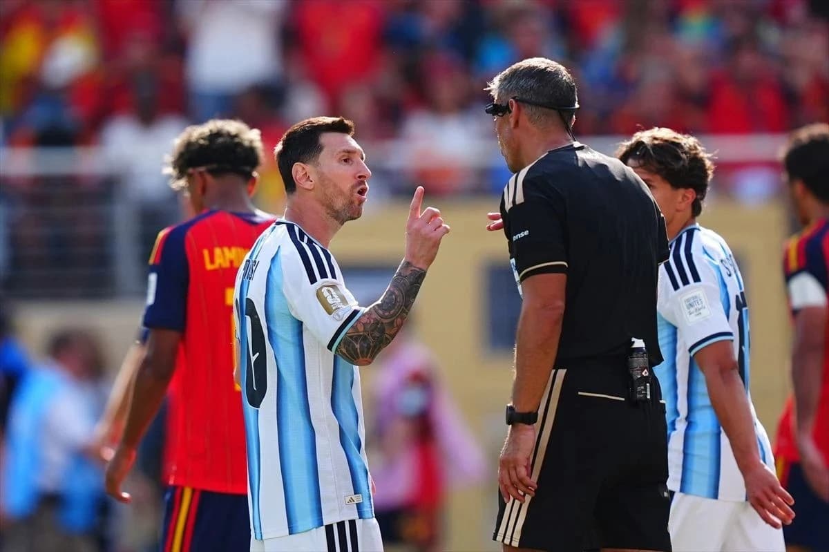 Messi dobio žestoke riječi nakon prvenstva: Nije mu mjesto među najvećima!