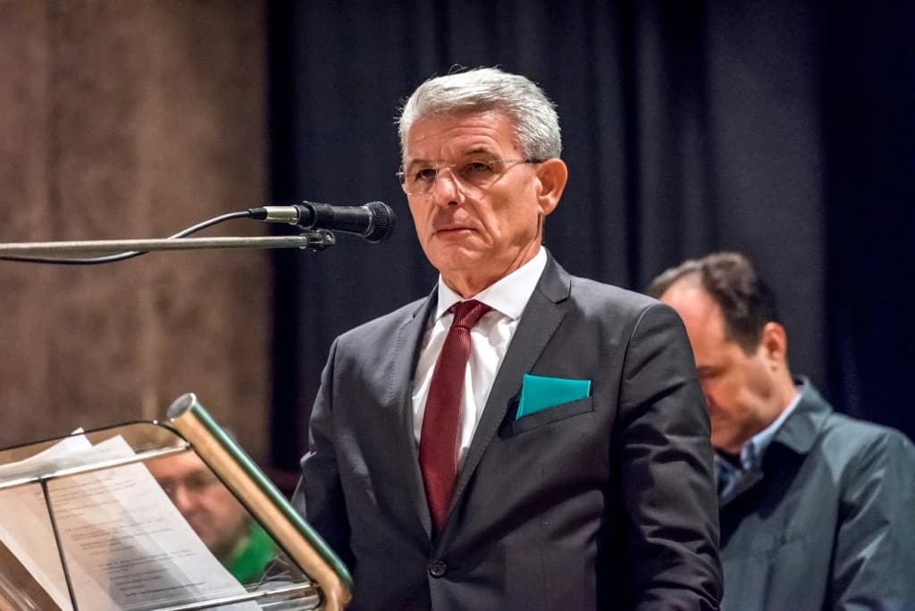Šefik Džaferović