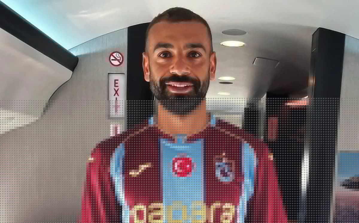 Salah u avionu obukao dres turskog kluba