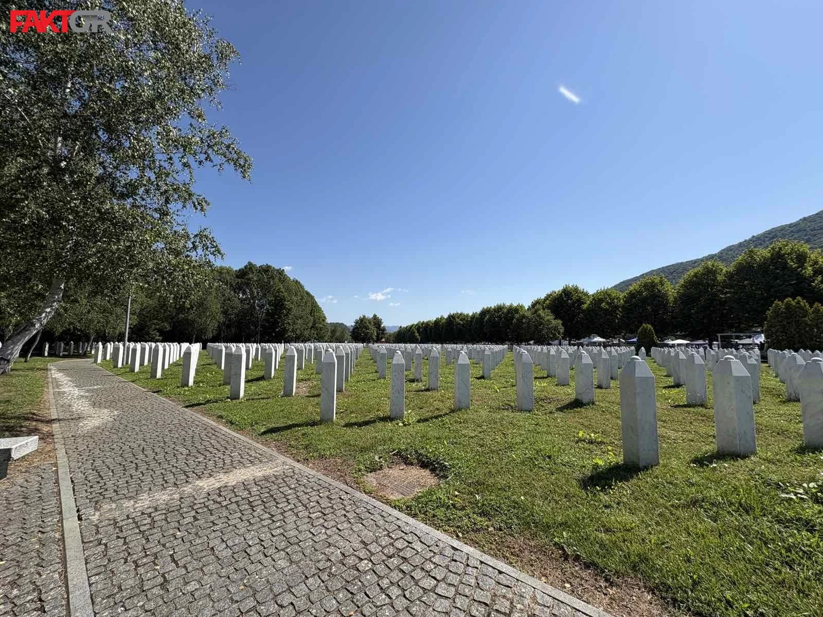 Memorijalni centar Srebrenica - Potočari