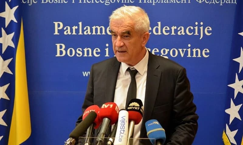 Vjekoslav Mandić 